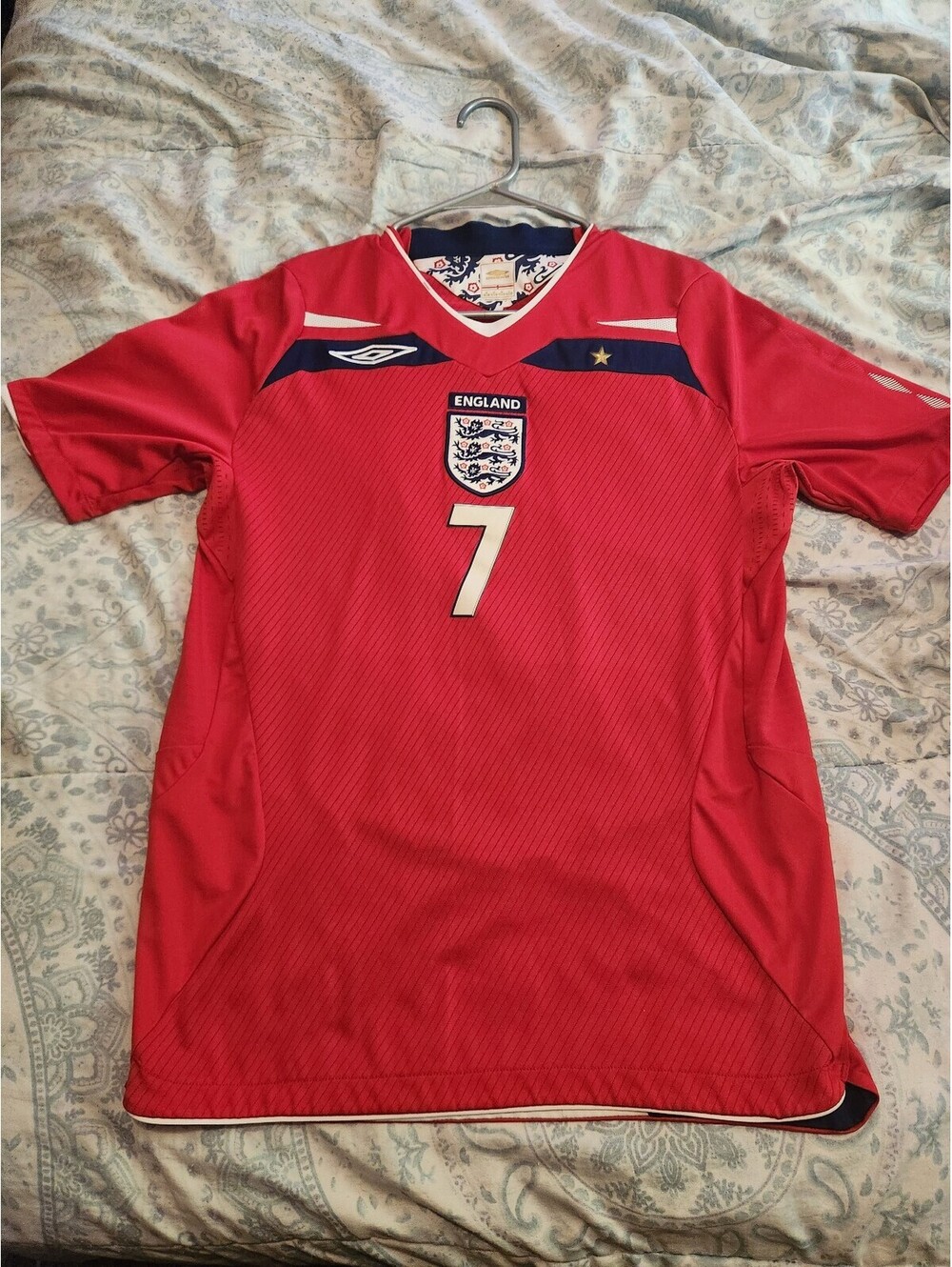 England 2008/2009 Walcott Euro Away Soccer Jersey Size M